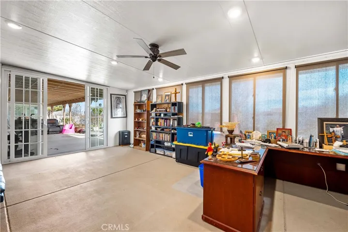9081 _pinon Avenue, Hesperia, California 92345