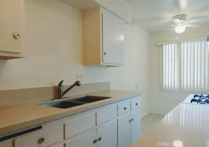536 Saint Louis Avenue, Long Beach, California 90814