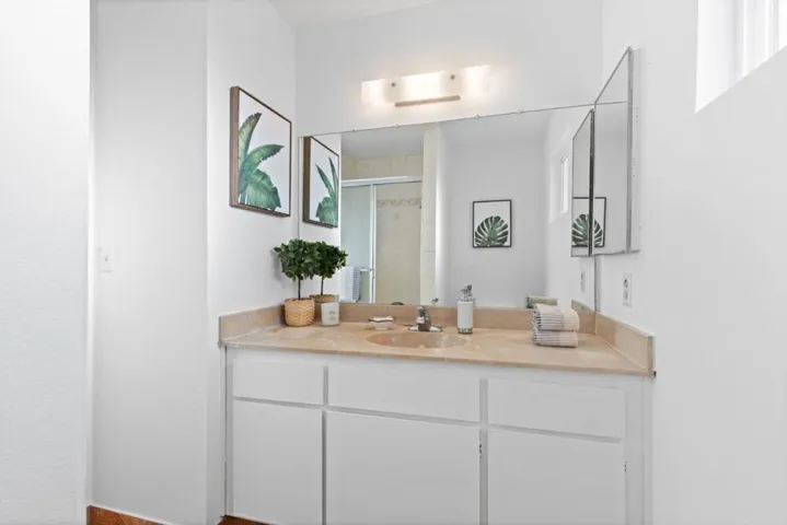 2262 Thayer Court, San Jose, California 95122