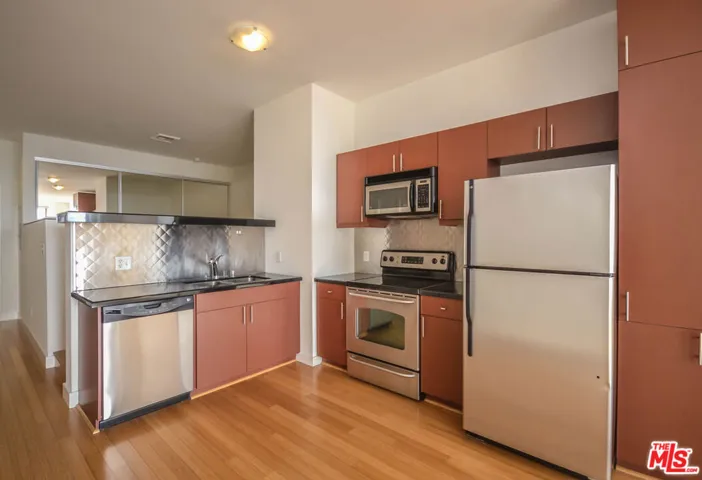 3810 Wilshire Boulevard 1809, Los Angeles, California 90010