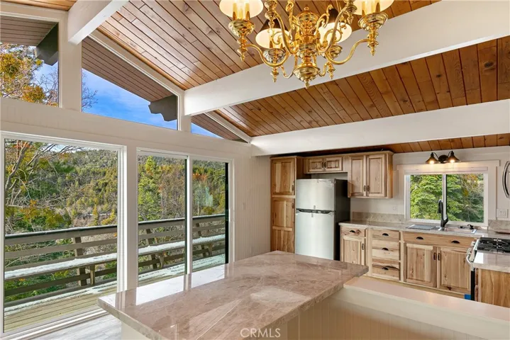 2121 Tank Road, Arrowbear, California 92382