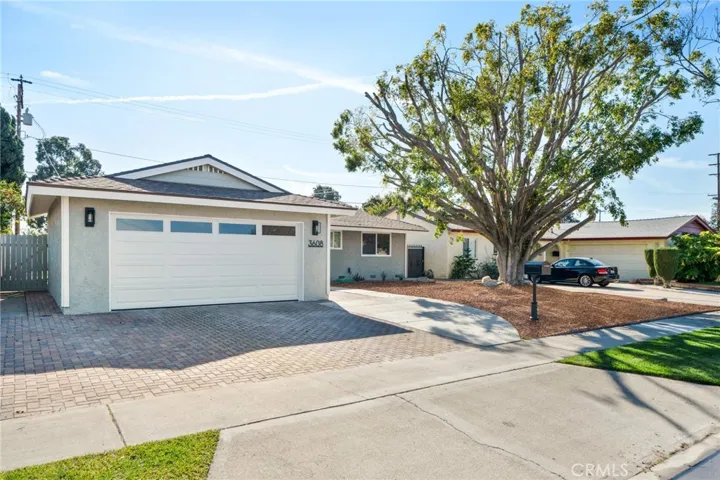 3608 W Roberts Drive, Santa Ana, California 92704