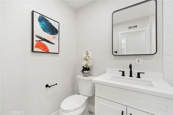 3608 W Roberts Drive, Santa Ana, California 92704