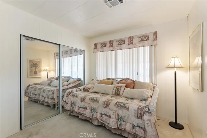 73360 Colonial Drive, Thousand Palms, California 92276