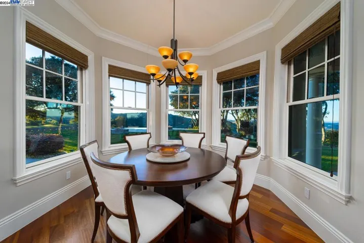 9767 Santos Ranch Rd, Pleasanton, California 94588