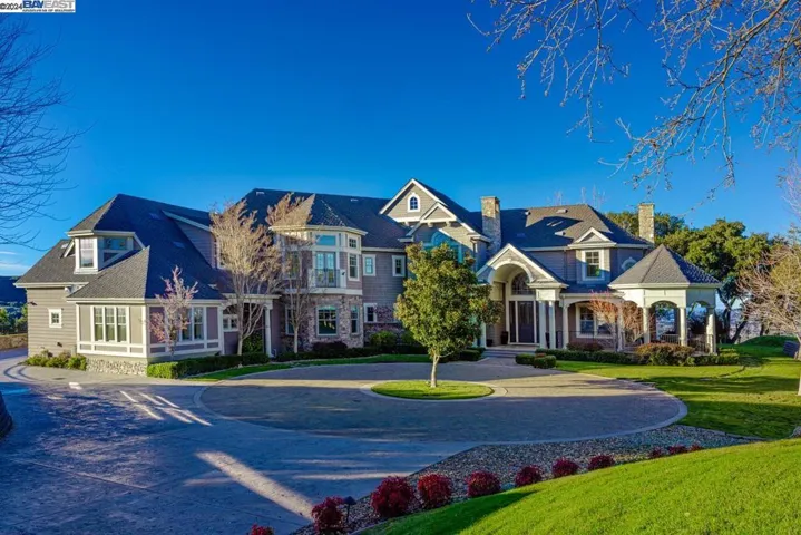 9767 Santos Ranch Rd, Pleasanton, California 94588