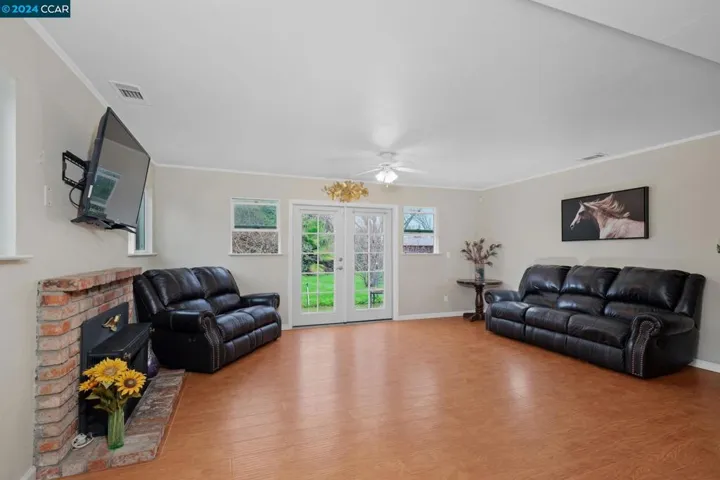 1225 Juliet Ct, Concord, California 94521
