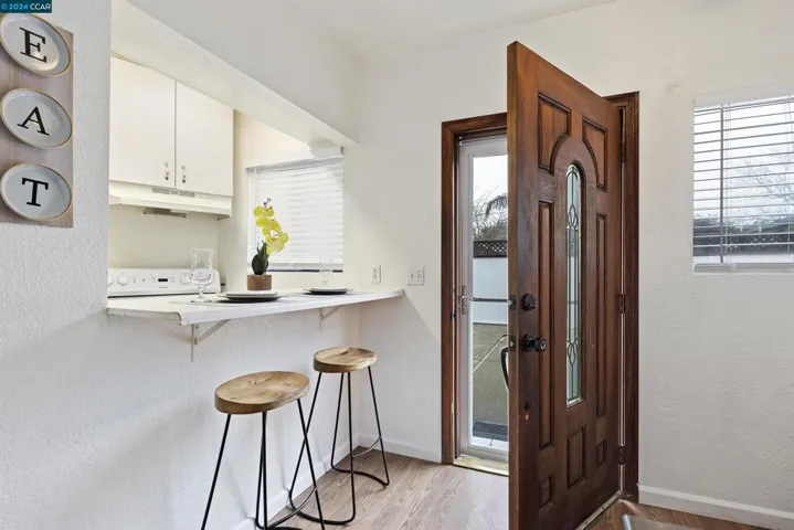 921 Liberty St, El Cerrito, California 94530