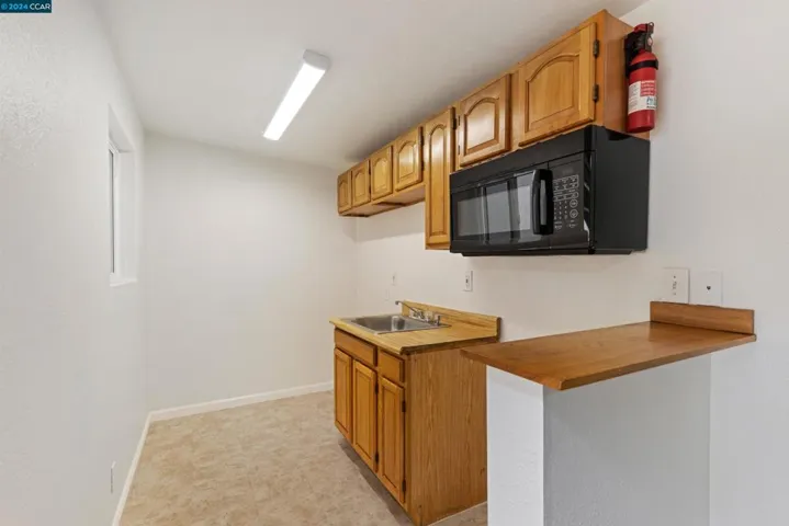 921 Liberty St, El Cerrito, California 94530
