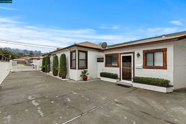 921 Liberty St, El Cerrito, California 94530