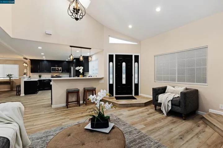 921 Liberty St, El Cerrito, California 94530