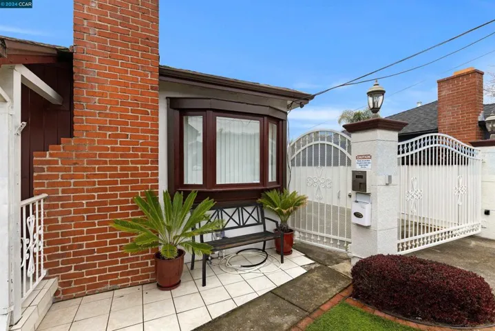 921 Liberty St, El Cerrito, California 94530