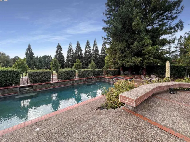 4012 Sugar Maple Drive, Danville, California 94506