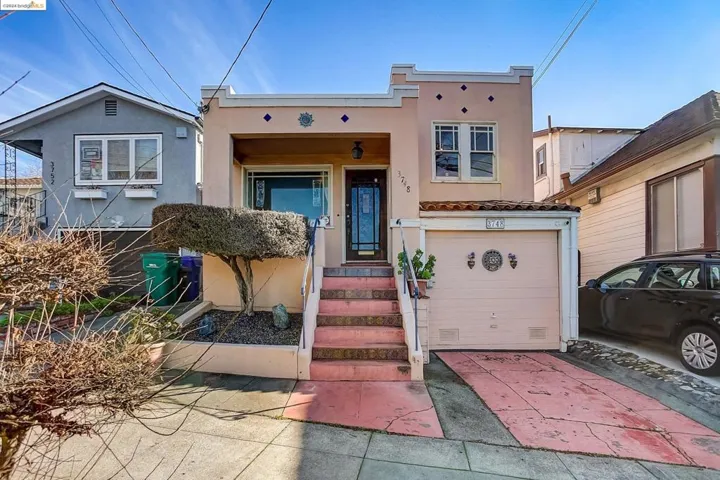 3748 High St, Oakland, California 94619