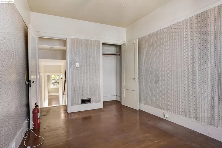 3748 High St, Oakland, California 94619