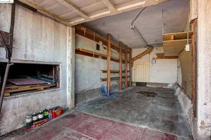 3748 High St, Oakland, California 94619