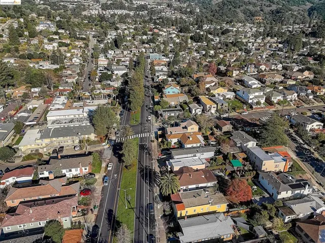 3748 High St, Oakland, California 94619