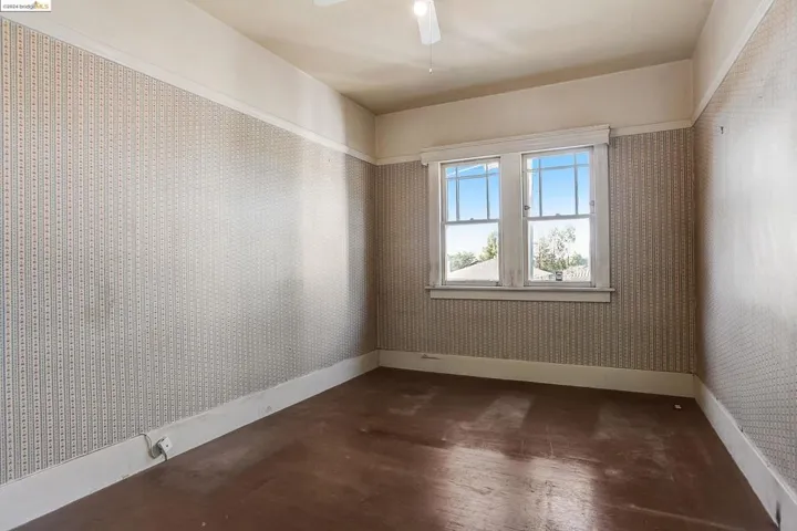 3748 High St, Oakland, California 94619