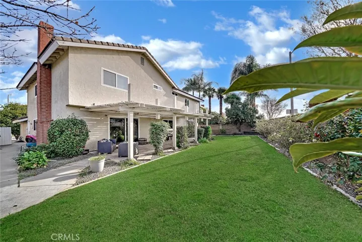 18575 Morongo Street, Fountain Valley, California 92708