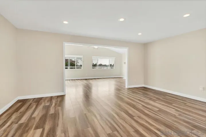 9357 Burning Tree Way, Santee, California 92071