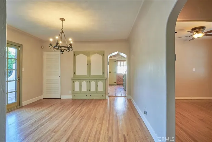 2575 2nd Street, La Verne, California 91750