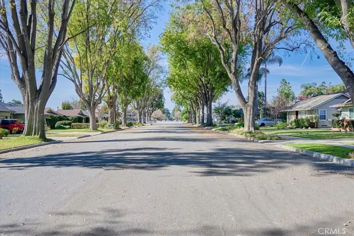 2575 2nd Street, La Verne, California 91750