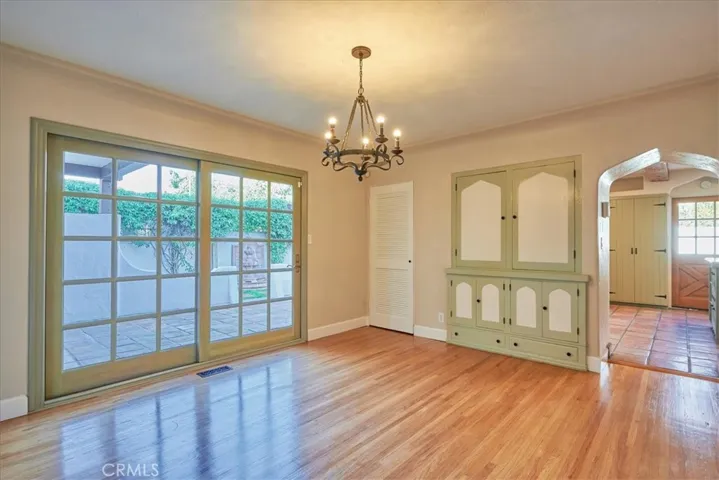 2575 2nd Street, La Verne, California 91750