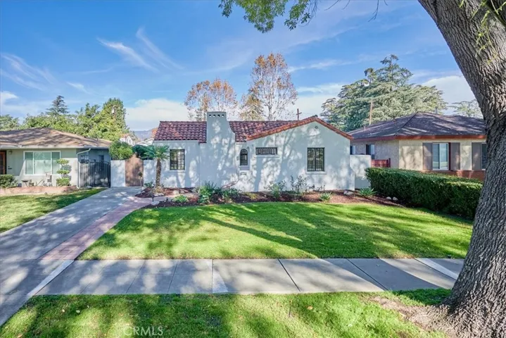 2575 2nd Street, La Verne, California 91750