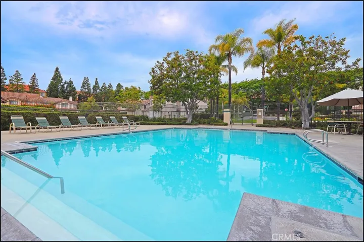 31 Mayfair, Aliso Viejo, California 92656