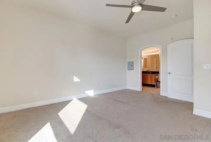 550 Park Blvd 2605, San Diego, California 92101