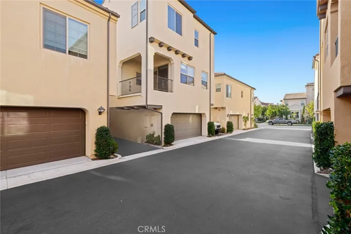 216 Milky Way, Irvine, California 92618