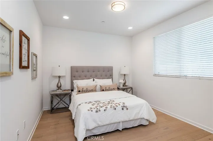 4240 Laurel Canyon Boulevard 106, Studio City, California 91604