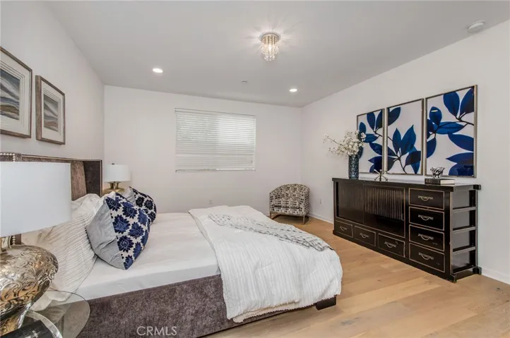 4240 Laurel Canyon Boulevard 106, Studio City, California 91604