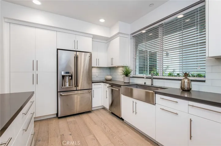 4240 Laurel Canyon Boulevard 106, Studio City, California 91604