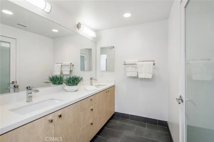 4240 Laurel Canyon Boulevard 106, Studio City, California 91604