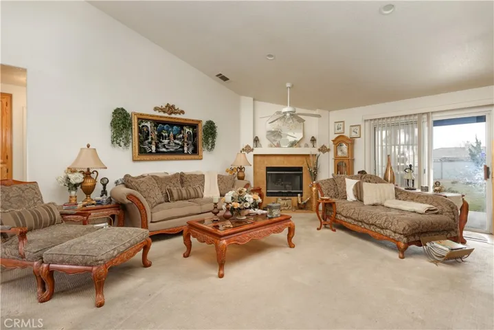 11151 Redwood Avenue, Hesperia, California 92345