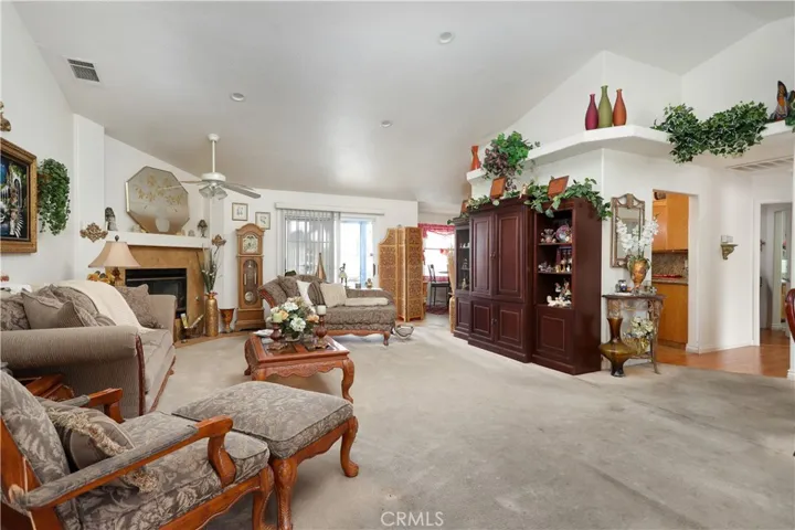 11151 Redwood Avenue, Hesperia, California 92345