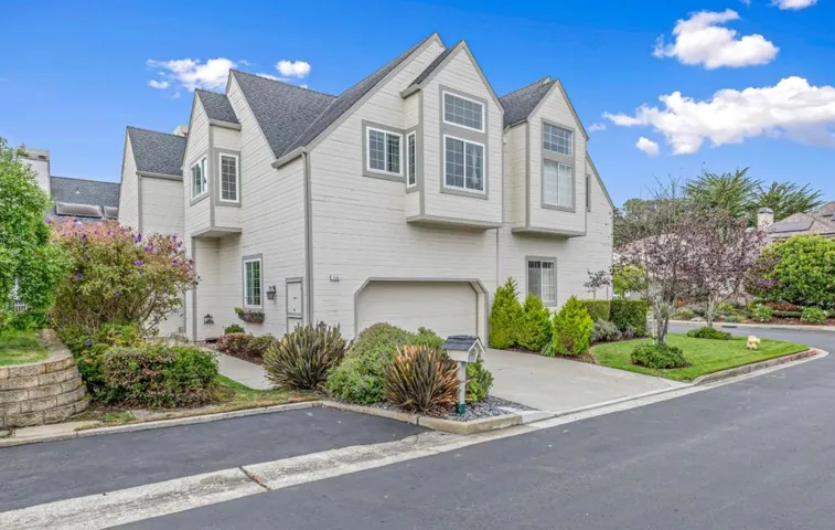 116 Birkdale Road, Half Moon Bay, California 94019