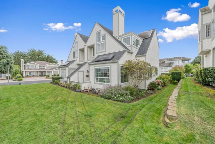 116 Birkdale Road, Half Moon Bay, California 94019