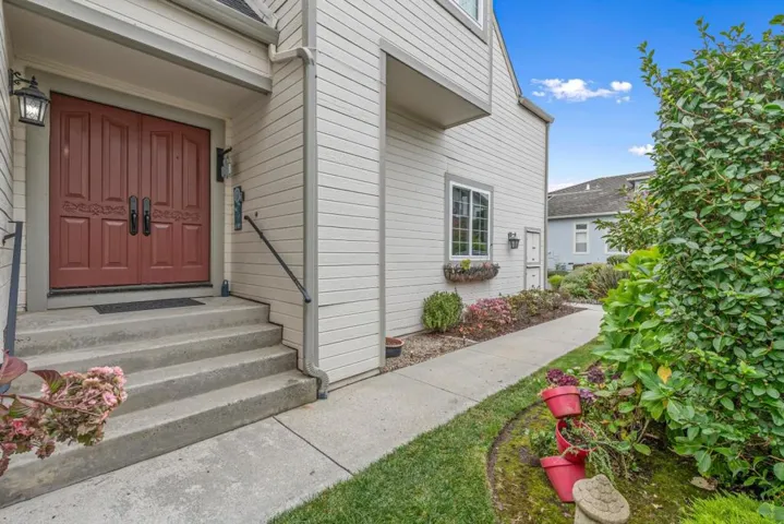 116 Birkdale Road, Half Moon Bay, California 94019