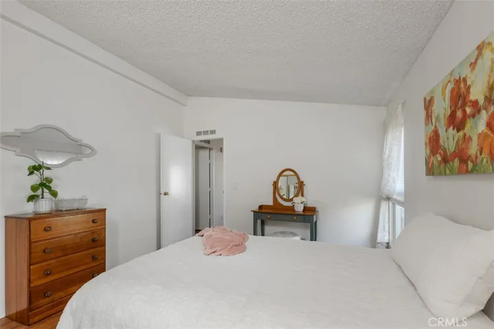 Main bedroom.