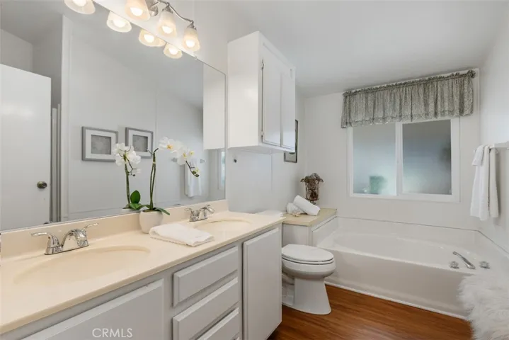 Main bathroom.