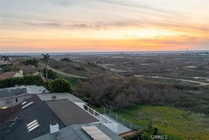 1861 Parkview Circle, Costa Mesa, California 92627