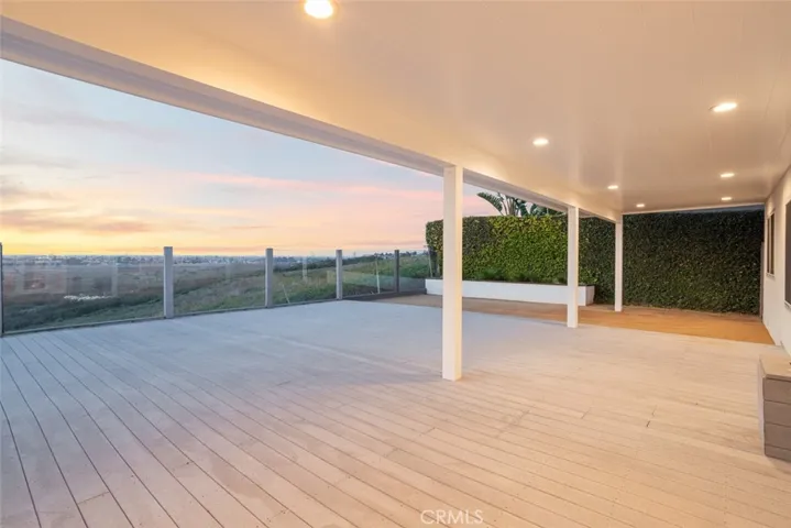 1861 Parkview Circle, Costa Mesa, California 92627