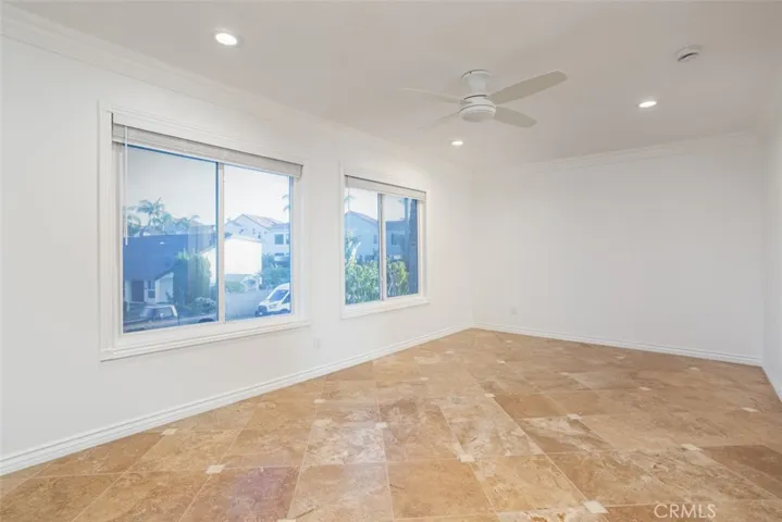 1861 Parkview Circle, Costa Mesa, California 92627