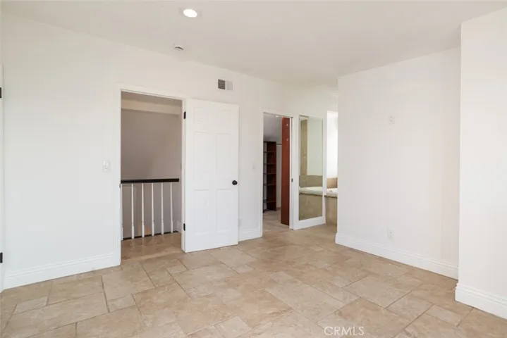 1861 Parkview Circle, Costa Mesa, California 92627