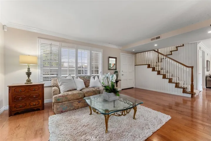 201 S Calle Diaz, Anaheim Hills, California 92807