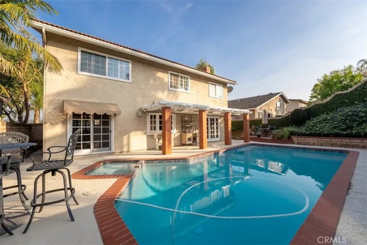 201 S Calle Diaz, Anaheim Hills, California 92807