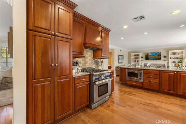 201 S Calle Diaz, Anaheim Hills, California 92807