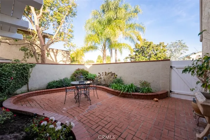 201 S Calle Diaz, Anaheim Hills, California 92807